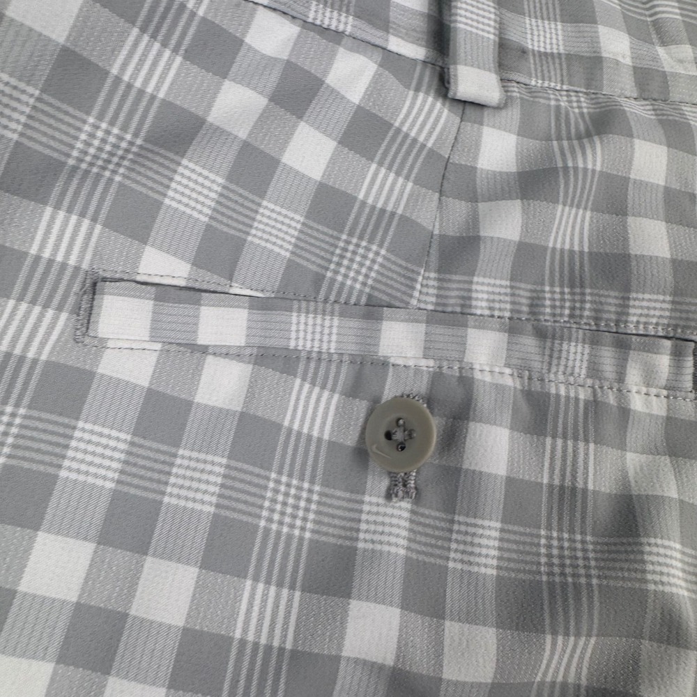 Nike Golf Dri-FIT Shorts Mens 32 Grey White Plaid Checkered pro Flat Front - Picture 3 of 13